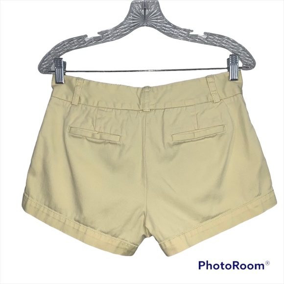 J.Crew size 2 low fit yellow shorts - Picture 15 of 15